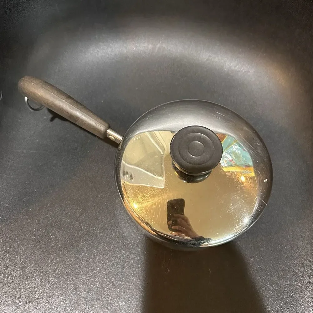 Revere Ware 1801 1 Qt Stainless Steel Copper Bottom Saucepan w/ Lid Handle